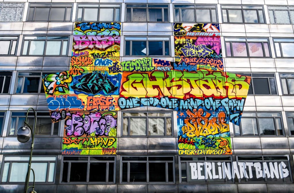 BERLIN ART BANG KROSSE